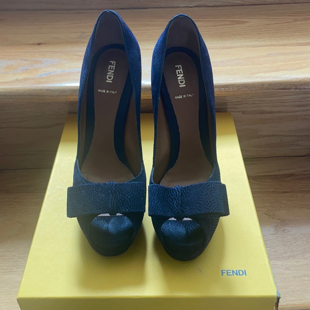 Fendi shoes 39.5